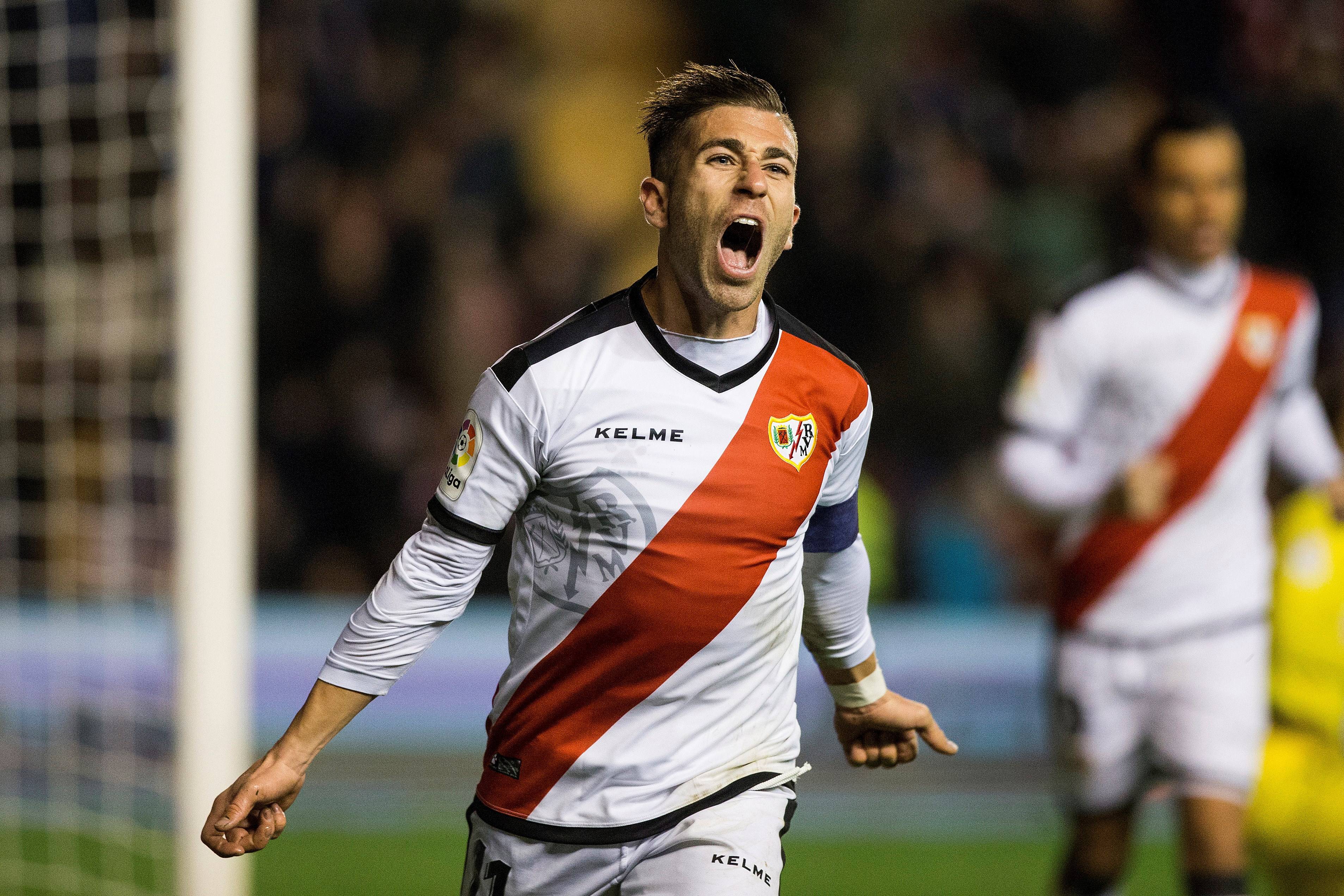 关于Ming连续二十场比赛得分超过比赛局势复杂,皇家马德里不断突破!观众掌声雷动的信息 关于Ming连续二十场比赛得分超过比赛局势复杂,皇家马德里不断突破!观众掌声雷动的信息